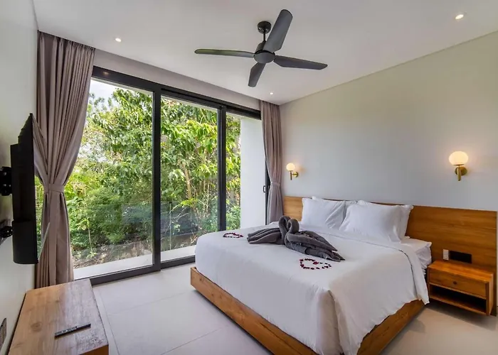 Six Palm 2br With Rooftop Near Padang